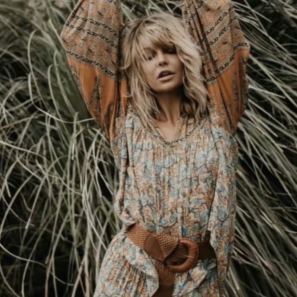 Golden Fields Bohemian Floral Long Sleeve Gypsy Blouse - Picture 2 of 5